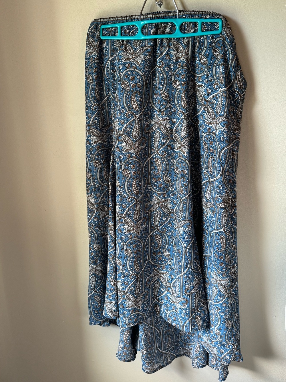 Max Studio Blue Paisley Lined High-Low Skirt